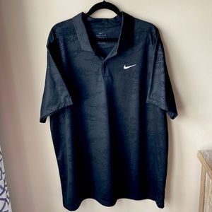 Nike textured Dri-Fit golf shirt